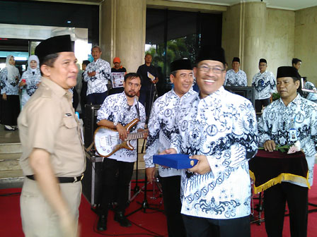 Pencarian PGRI Pandeglang - Persatuan Guru Republik Indonesia Cabang Pandeglang